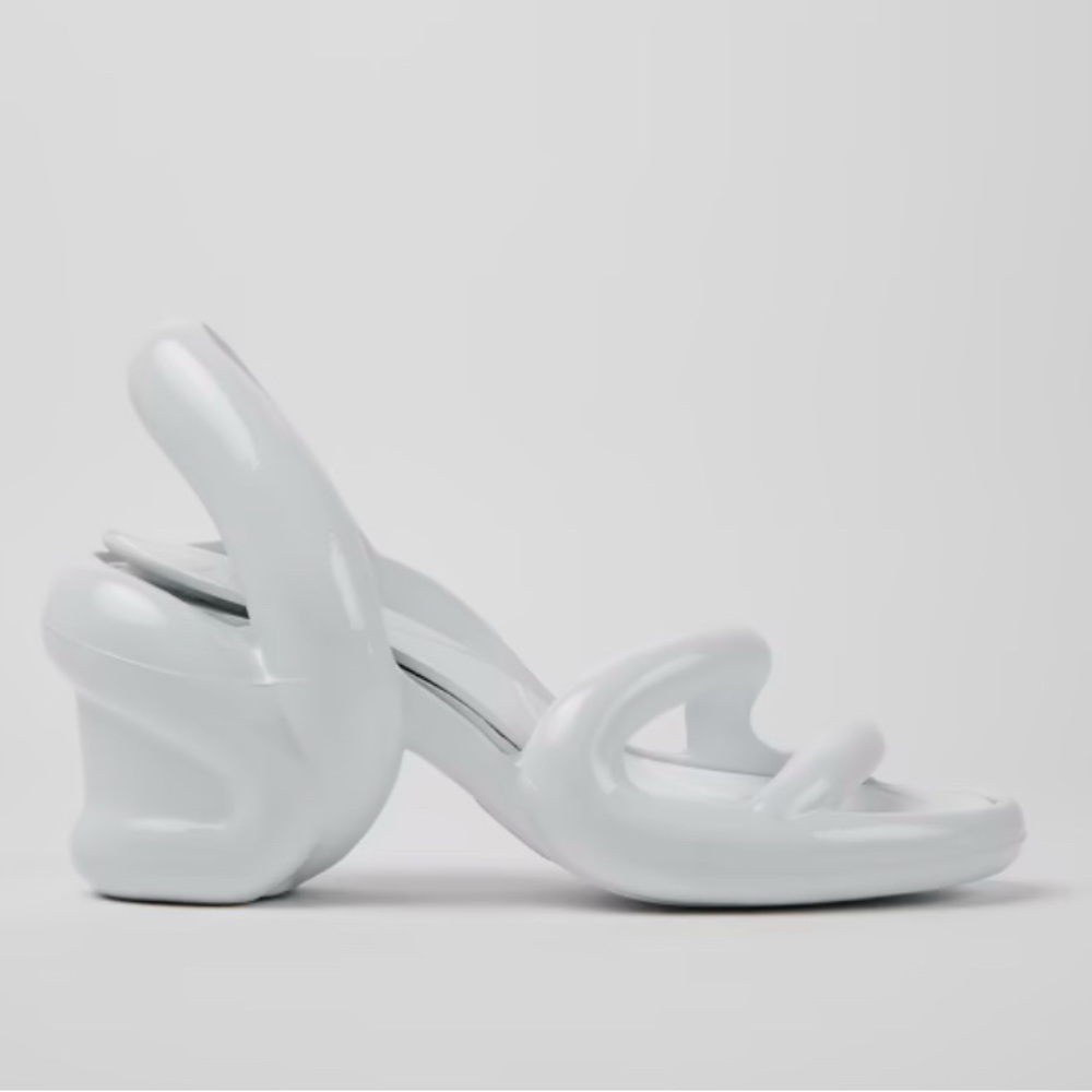 Camper kobarah sandles in white size 39
